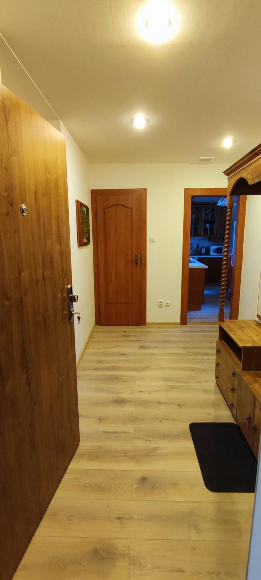 Byt - Apartman - Robotnicka Братислава Экстерьер фото