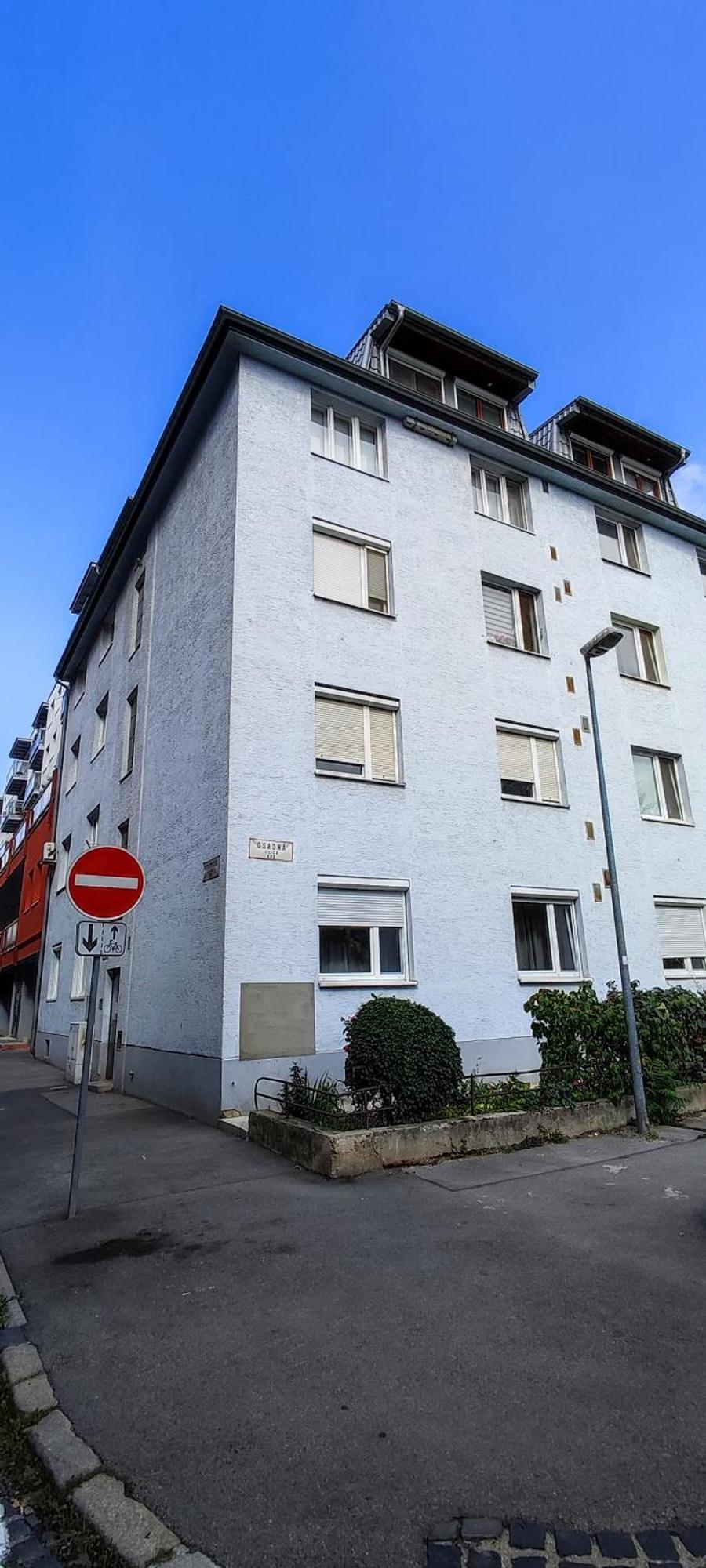 Byt - Apartman - Robotnicka Братислава Экстерьер фото